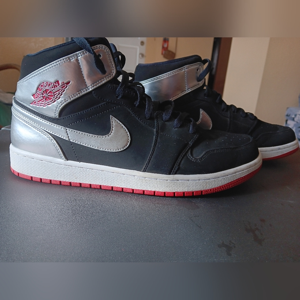 Men's Jordan's